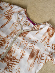 Aaira White and Gold Printed Georgette Kurta