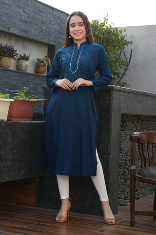 Solid Blue Kurta With Embroidery