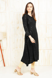 Black Kurta With Embroidery